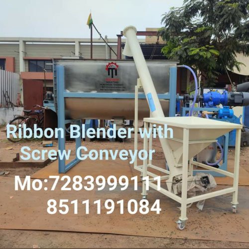 Ribbon Blender with Screw Conveyor